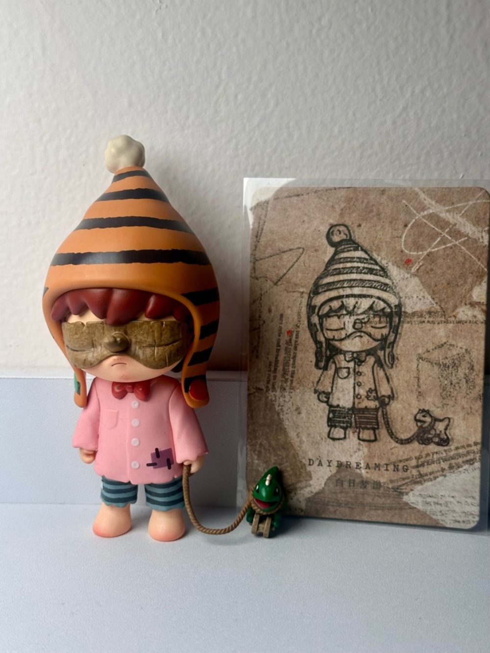 Hirono “Daydreaming” Figure